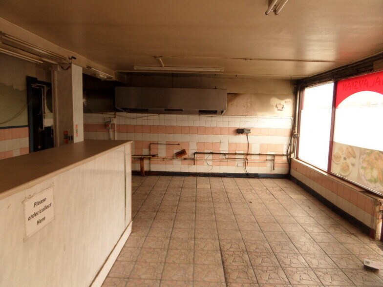 52-52A Nolton St, Bridgend à vendre - Photo intérieure - Image 3 de 4