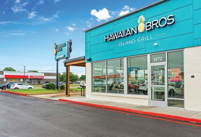 Plus de détails pour 1272 E Battlefield Rd, Springfield, MO - Commerce de détail à vendre