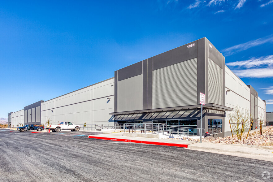 1085 Alper Center Dr, Henderson, NV for lease - Primary Photo - Image 1 of 11