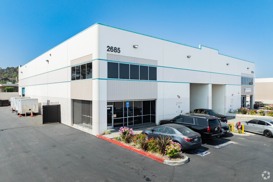 2665 Temple Ave, Signal Hill, CA for lease - Building Photo - Image 3 of 10