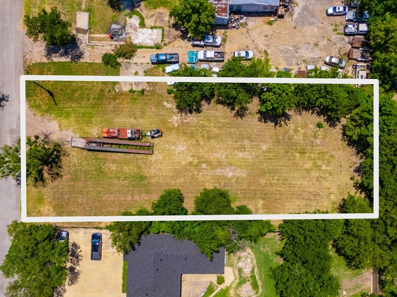 Prime Highway 67 Commercial Parcels portfolio of 4 properties for sale on LoopNet.ca - Building Photo - Image 3 of 6