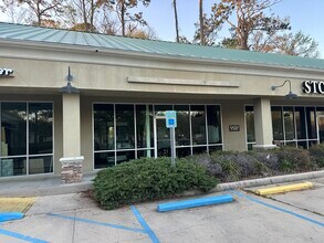 1600 W Causeway Approach, Mandeville, LA à louer Photo intérieure- Image 1 de 15