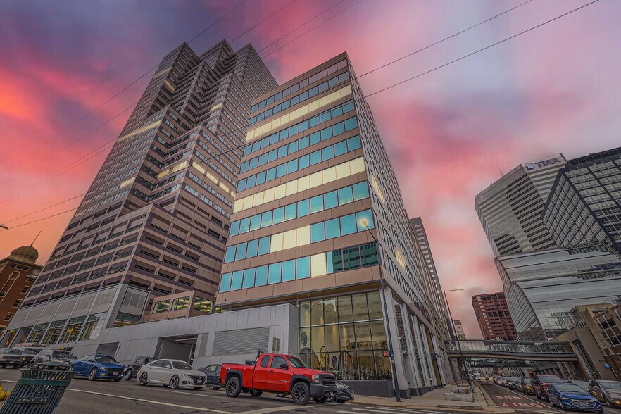 1775 Sherman St, Denver, CO à louer - Photo du bâtiment - Image 2 de 17