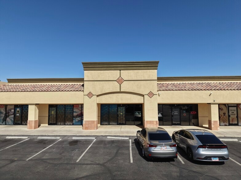 4460 S Durango Dr, Las Vegas, NV for lease - Building Photo - Image 2 of 10