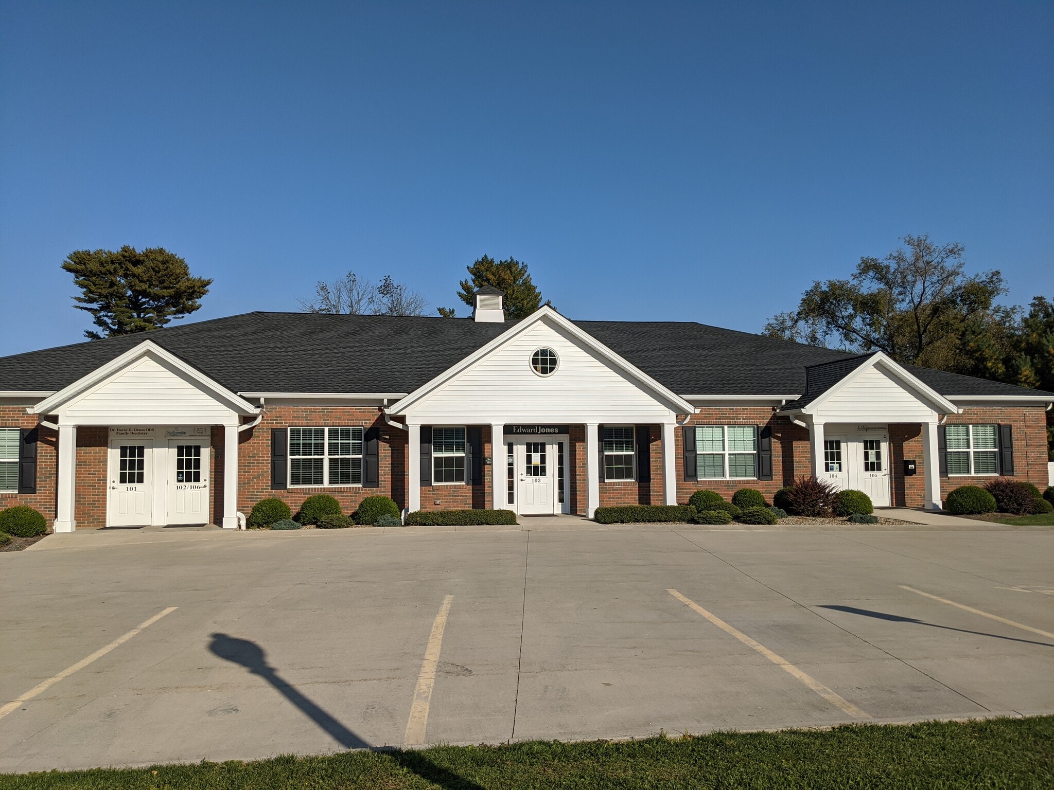 36591 Center Ridge Rd, North Ridgeville, OH à louer Photo du bâtiment- Image 1 de 9