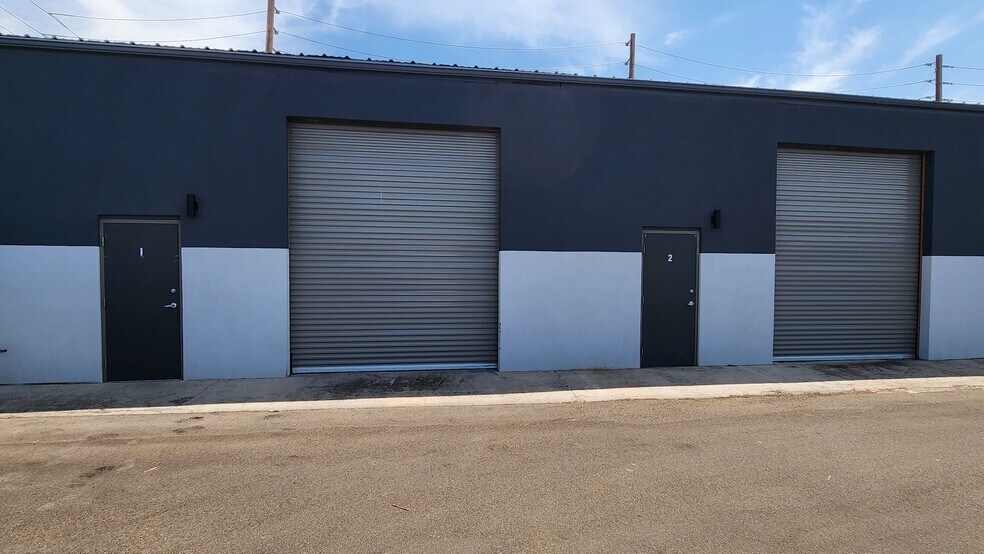 3650 N 40th Ave, Phoenix, AZ à vendre - Photo du bâtiment - Image 2 de 18