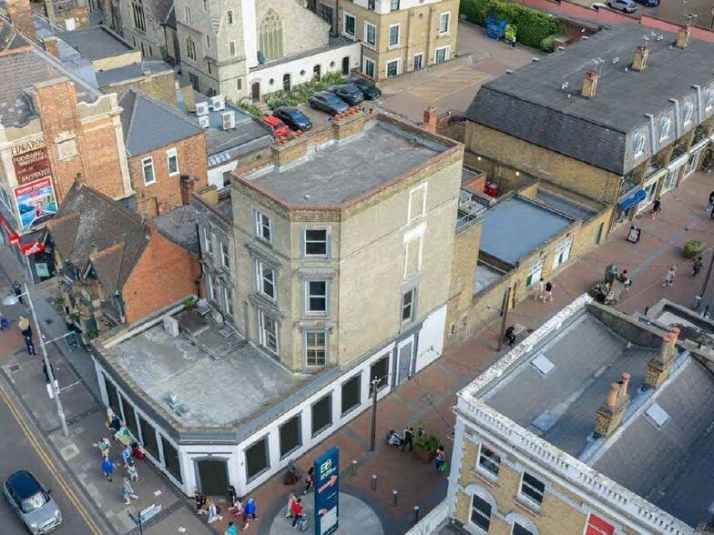 45 The Broadway, London for sale - Building Photo - Image 2 of 3