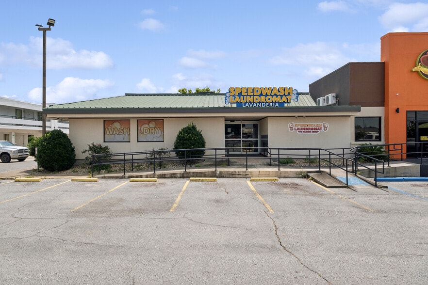2810 Williams Blvd, Kenner, LA for sale - Building Photo - Image 3 of 17