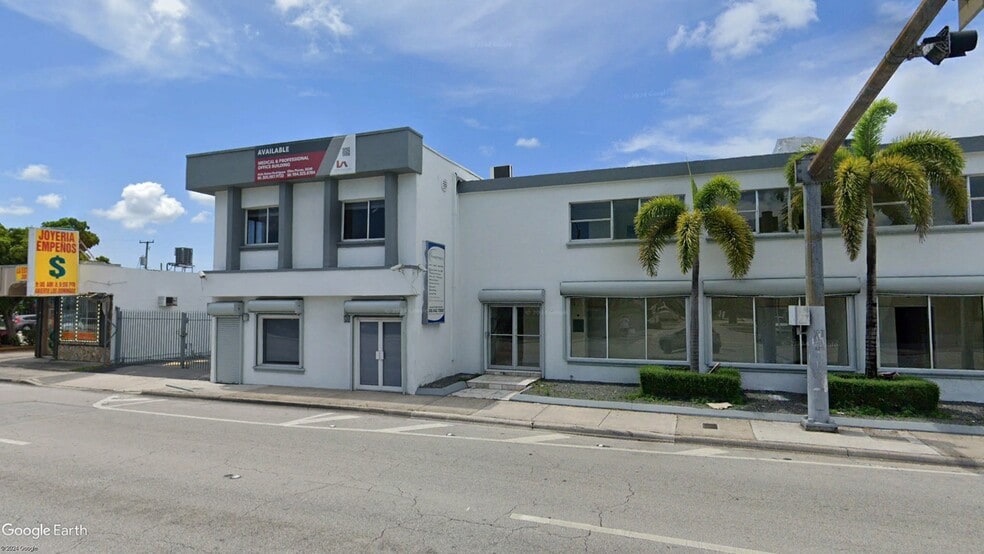 2390 NW 7th St, Miami, FL for sale - Building Photo - Image 2 of 30