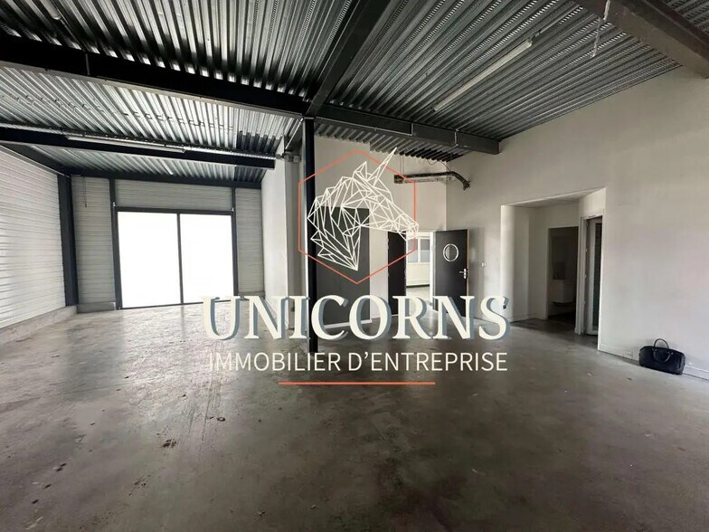 Industrial in Toulouse for lease - Interior Photo - Image 2 of 4