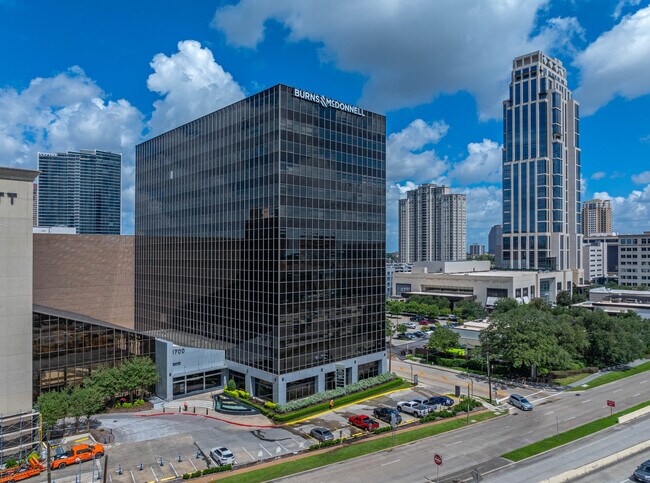 Plus de détails pour 1700 West Loop S, Houston, TX - Bureau à vendre
