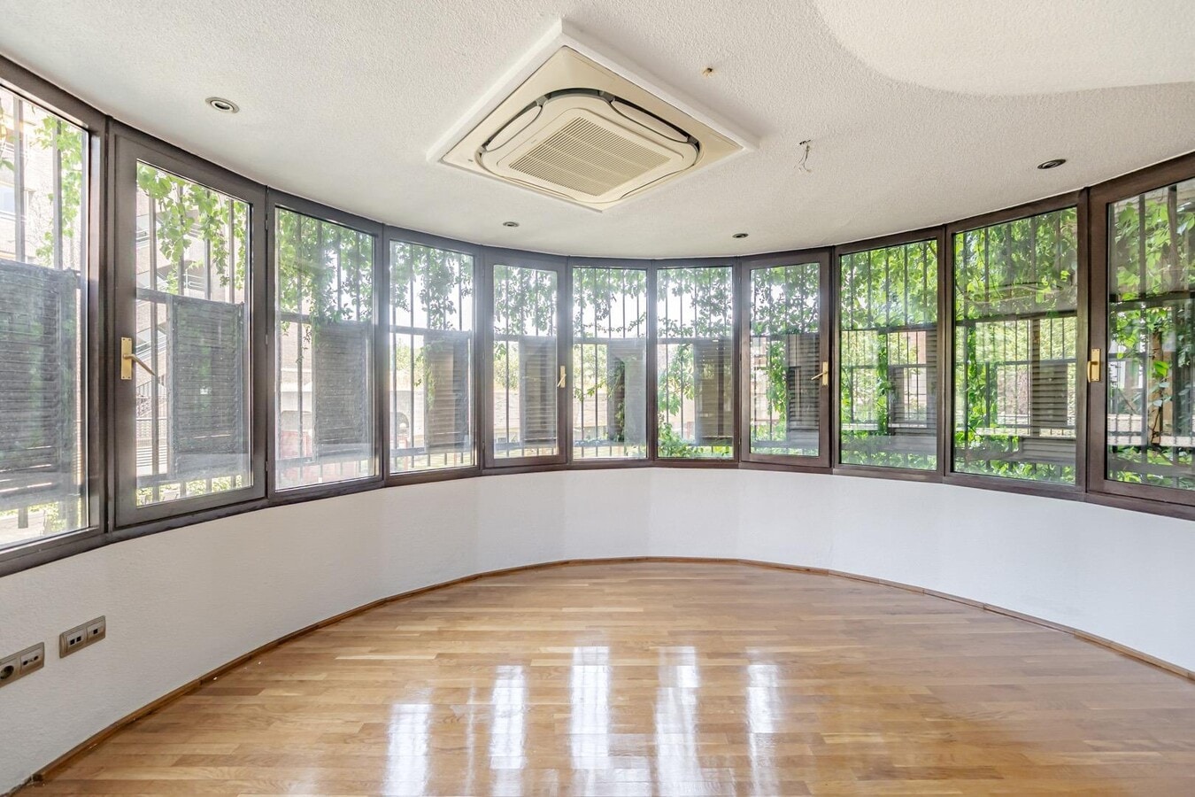 Avenida de América, 37, Madrid, MAD 28002 - Unit - -  - Interior Photo - Image 1 of 25