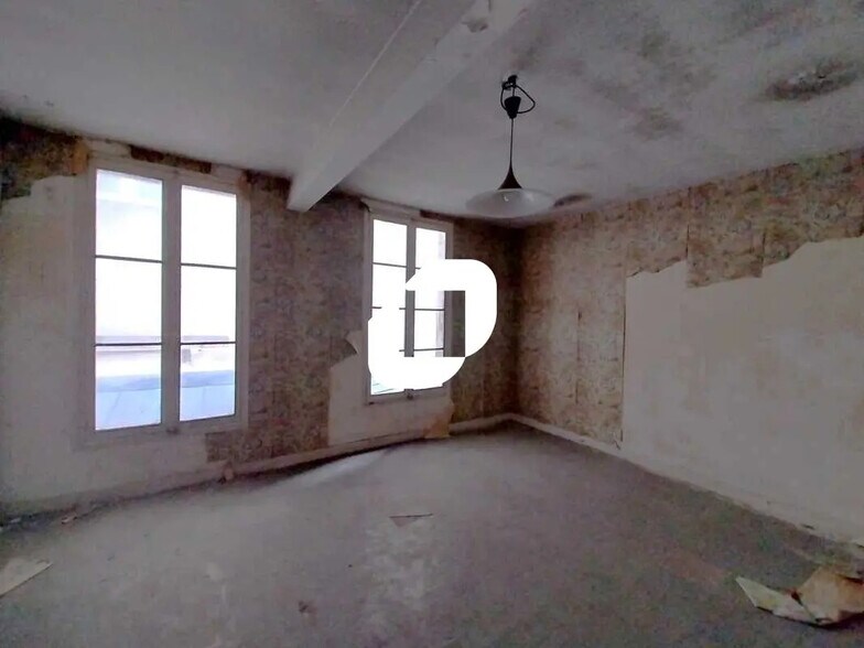 Retail in Bordeaux for sale - Interior Photo - Image 3 of 5