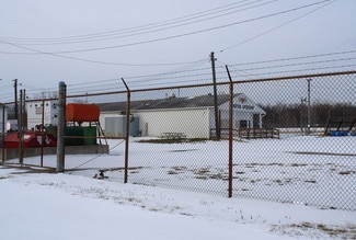 Plus de détails pour 779 N College Rd, Mason, MI - Sports et divertissement à vendre