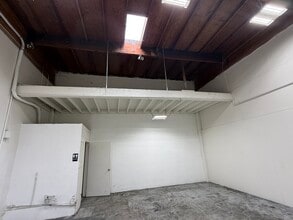 14 Galli Dr, Novato, CA for lease Interior Photo- Image 2 of 5