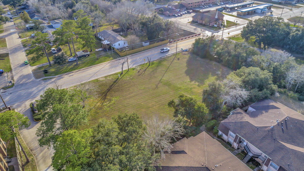 House Street E, Alvin, TX for sale - Building Photo - Image 1 of 3