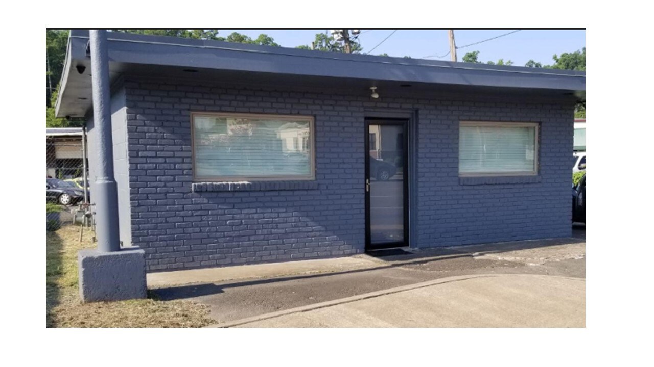 7311 W Kanis Rd, Little Rock, AR à vendre Photo principale- Image 1 de 3