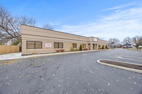 4520 Military Rd, Niagara Falls, NY à louer - Photo du bâtiment - Image 2 de 40