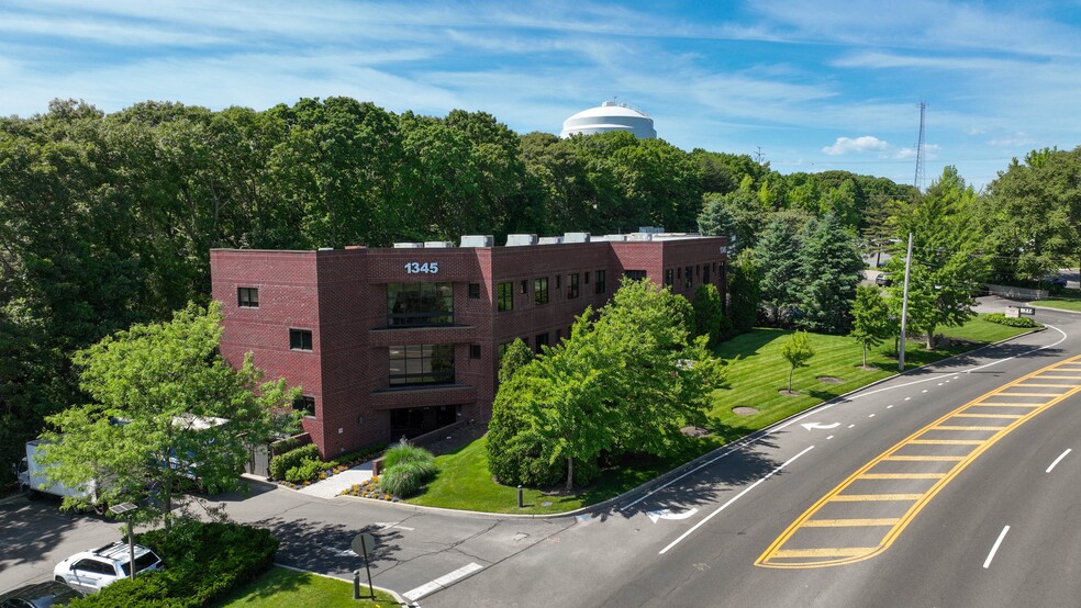 New York Bariatric Group Portfolio portfolio of 6 properties for sale on LoopNet.ca - Building Photo - Image 3 of 6