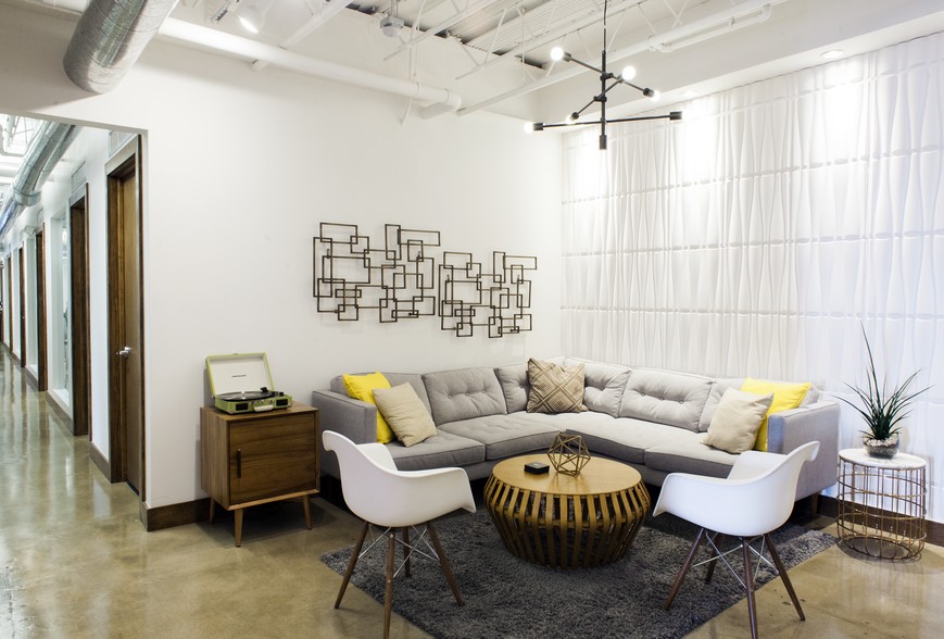 7300 Biscayne Blvd, Miami, FL for lease - Interior Photo - Image 2 of 28