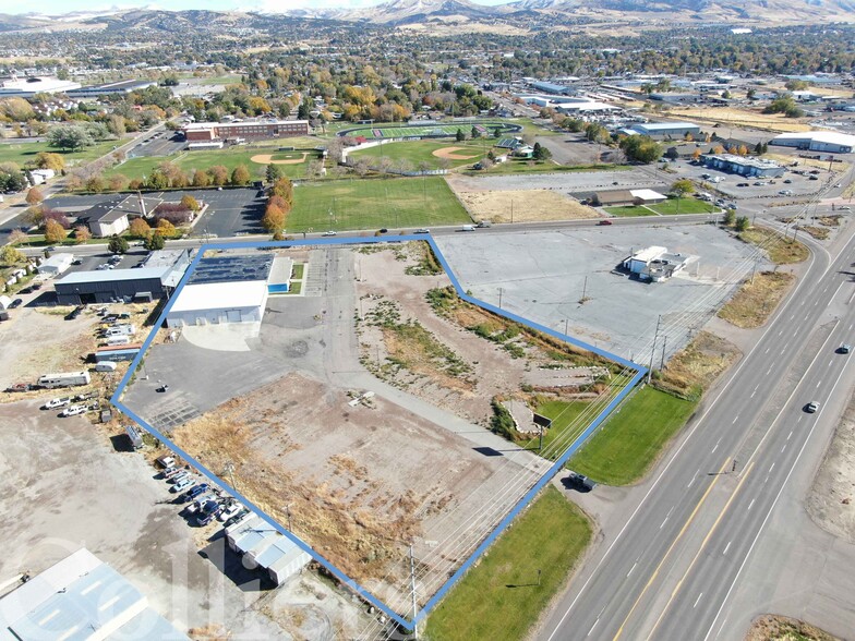 3385 Hawthorne Rd, Pocatello, ID for sale - Building Photo - Image 1 of 10