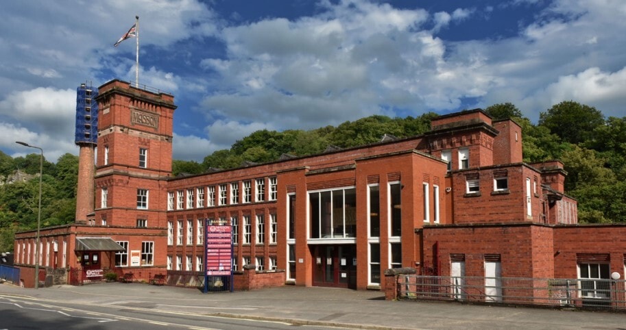 Derby Rd, Matlock à louer - Photo du bâtiment - Image 2 de 2