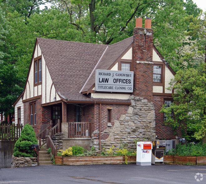 3307 Dixie Hwy, Erlanger, KY for lease - Primary Photo - Image 1 of 5