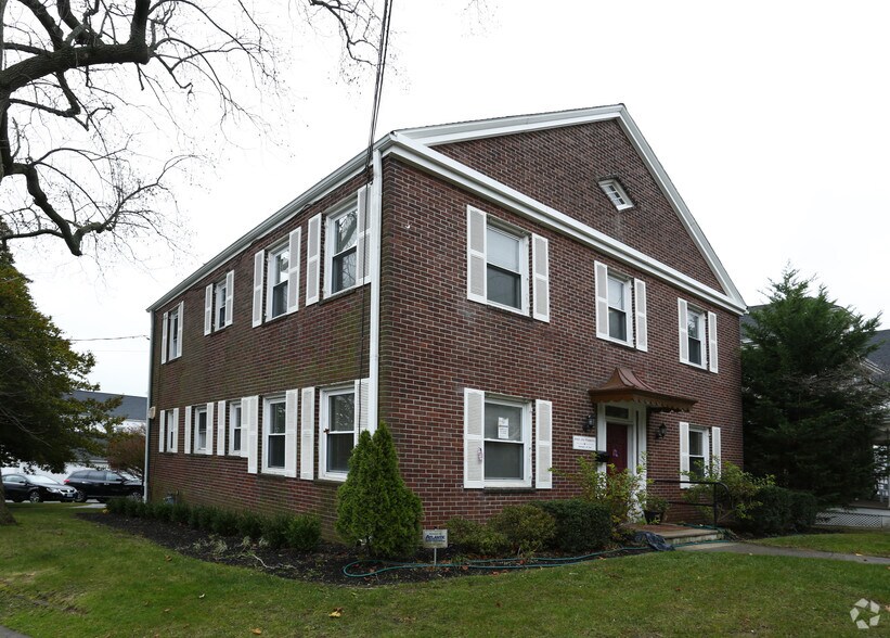 464 Broadway, Long Branch, NJ à louer - Photo principale - Image 1 de 7