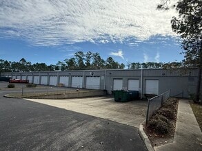 701 Fentress Blvd, Daytona Beach, FL for lease Building Photo- Image 2 of 3
