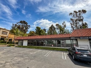 27672 Crown Valley Pky, Mission Viejo, CA for sale Building Photo- Image 2 of 7