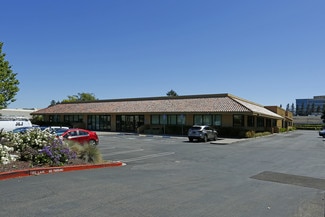 Plus de détails pour 480-484 Oakmead Pky, Sunnyvale, CA - Local d'activités à louer