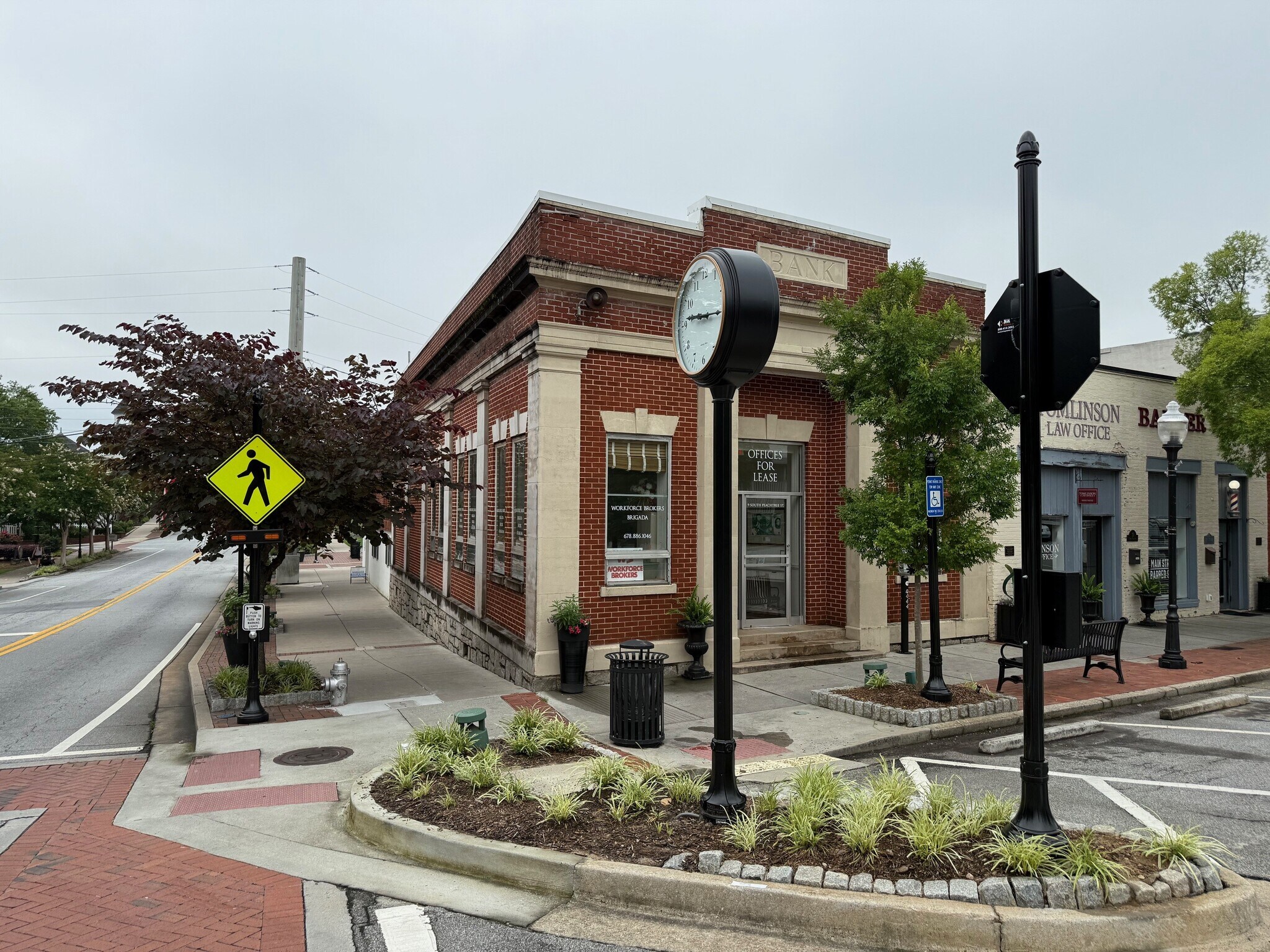 9 S Peachtree St, Norcross, GA à vendre Photo du bâtiment- Image 1 de 11