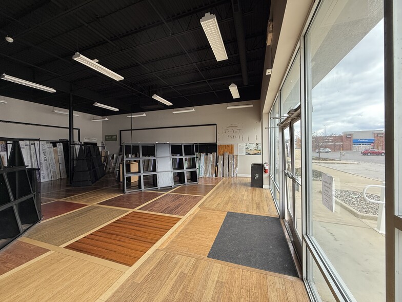 5901 Brockway Rd, Saginaw, MI for sale - Interior Photo - Image 3 of 16