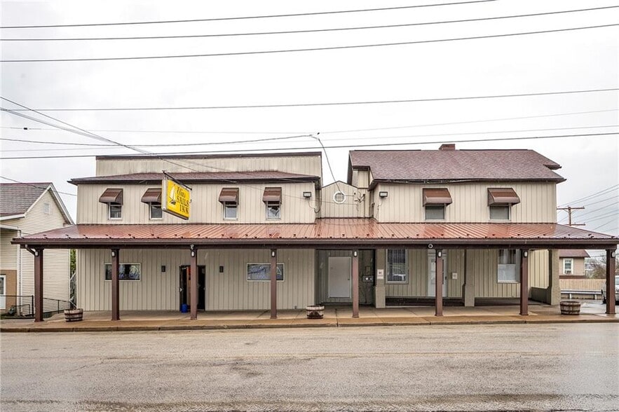 277 N Gallatin Ave, Uniontown, PA for sale - Primary Photo - Image 1 of 64