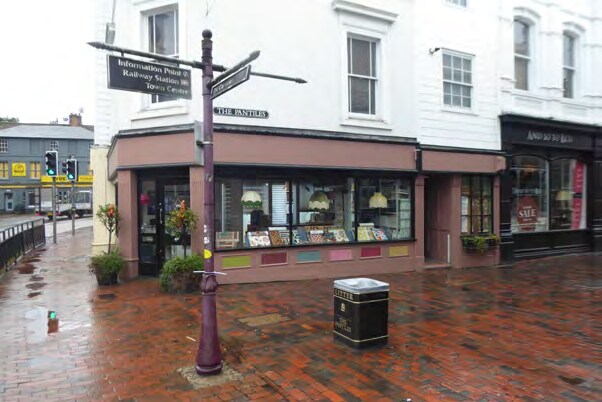 1 The Pantiles, Tunbridge Wells à vendre - Photo du bâtiment - Image 2 de 6