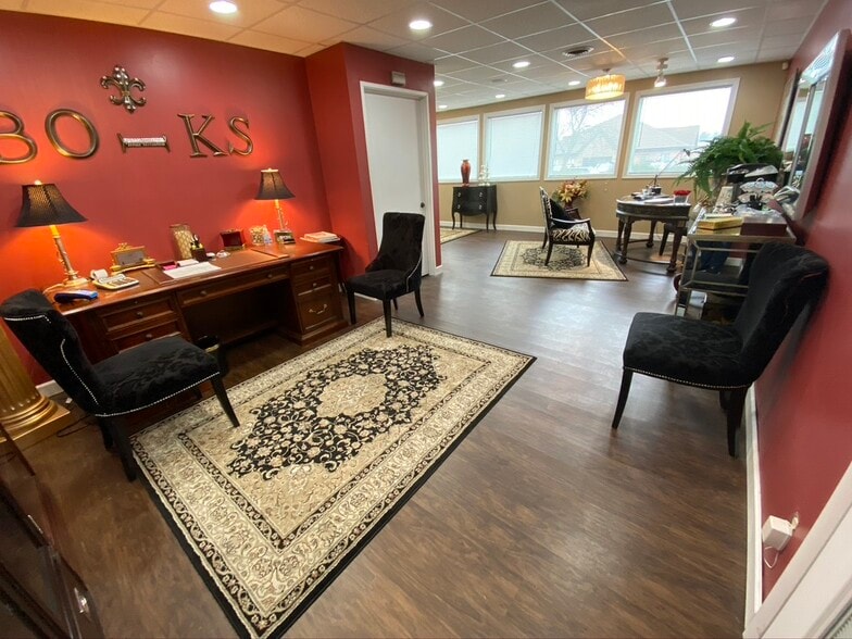 270 Regency Ridge Dr, Dayton, OH for lease - Interior Photo - Image 3 of 11