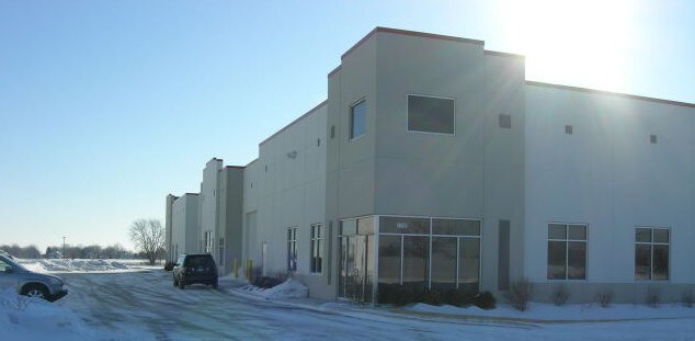 1730 Afton Rd, Sycamore, IL à louer - Photo du bâtiment - Image 2 de 13