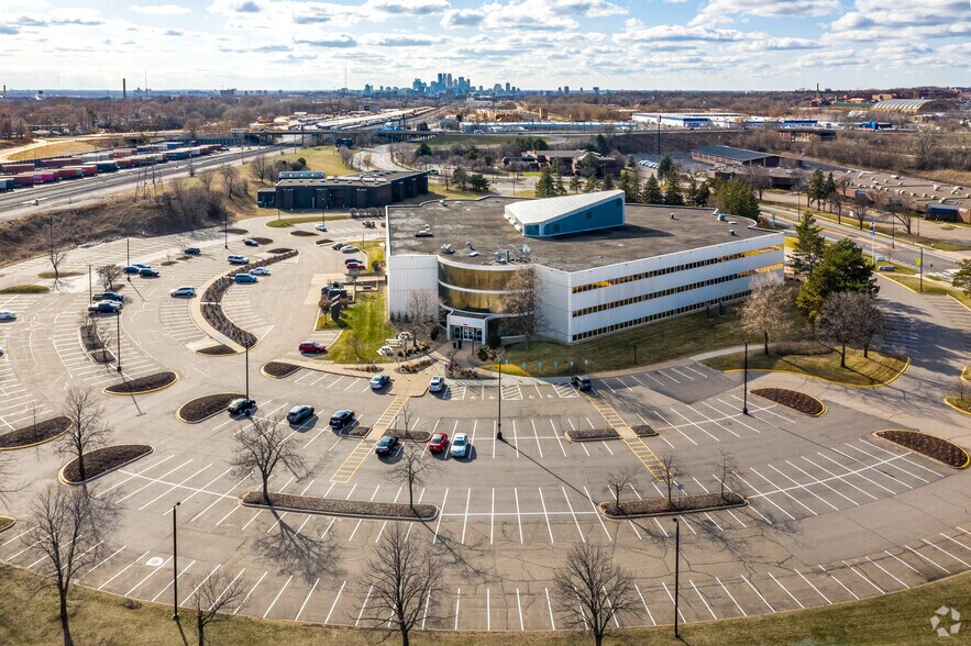 1450 Energy Park Dr, Saint Paul, MN for lease - Aerial - Image 3 of 14