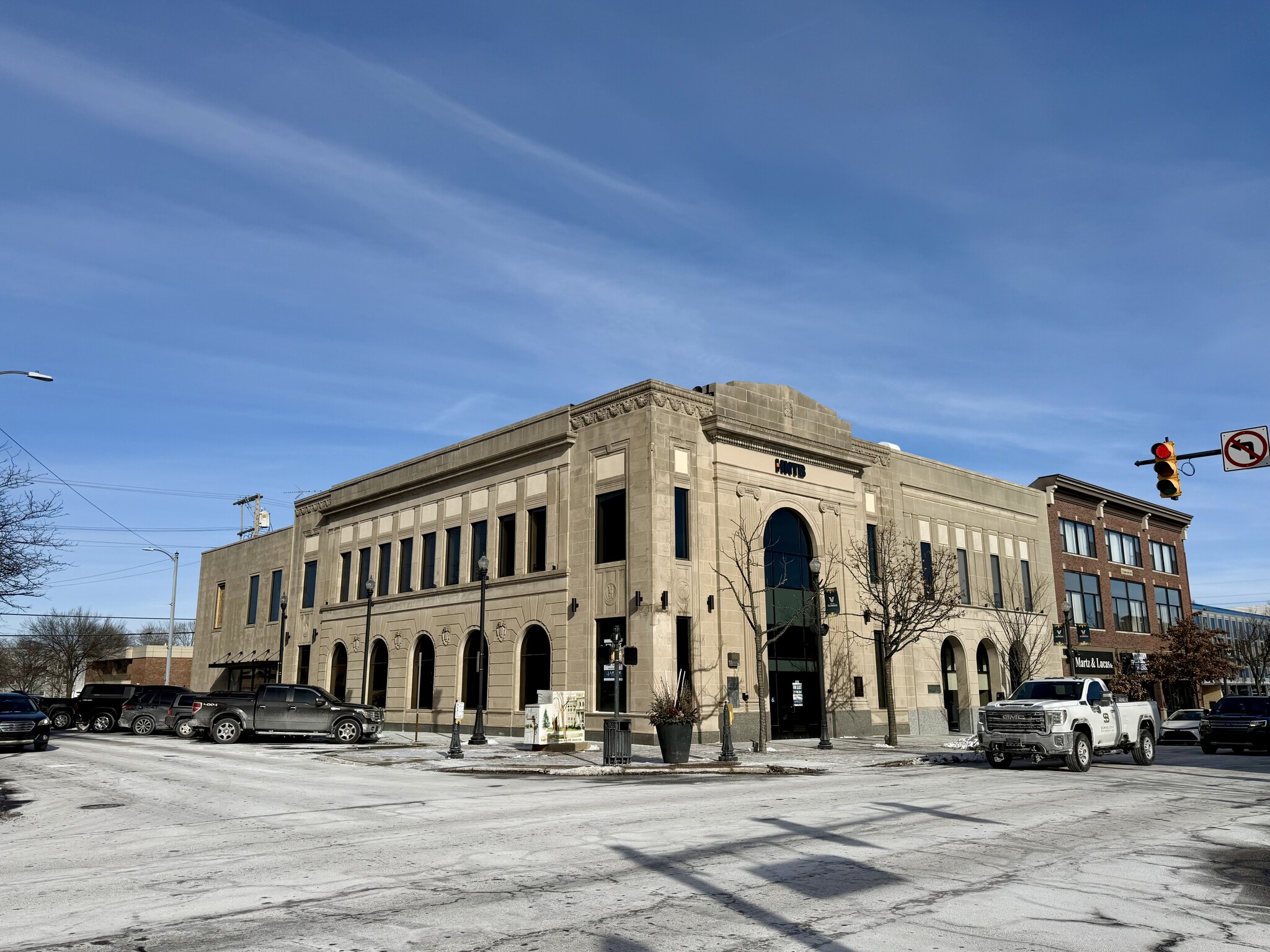 103 Lincolnway, Valparaiso, IN for lease Primary Photo- Image 1 of 6