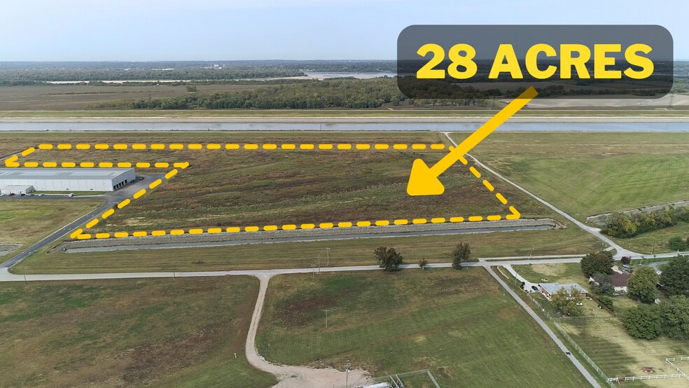 335 Old Rock Rd, Granite City, IL à louer - Aérien - Image 2 de 2