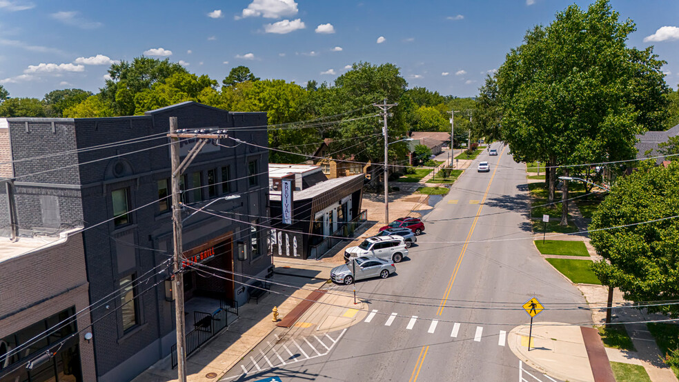 224 W South St, Benton, AR for sale - Building Photo - Image 1 of 3