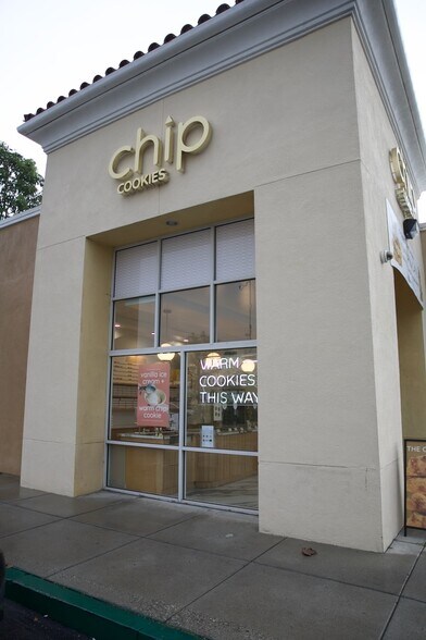 25360-25366 Crenshaw Blvd, Torrance, CA à louer - Photo du bâtiment - Image 2 de 8