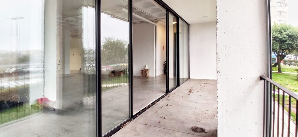 Avenida Das Corvaceiras, 64, Pontevedra, Pontevedra for sale - Building Photo - Image 1 of 27