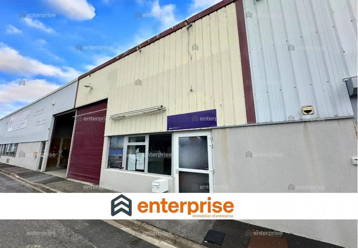 Flex in Saint-Maximin for lease Building Photo- Image 1 of 5