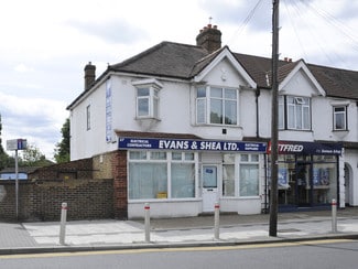 Plus de détails pour 37 Collier Row Ln, Romford - Commerce de détail à vendre