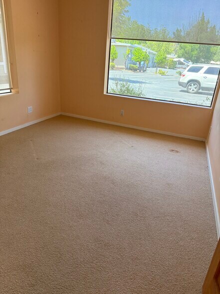 980 Magnolia Ave, Larkspur, CA à louer - Photo du bâtiment - Image 3 de 13