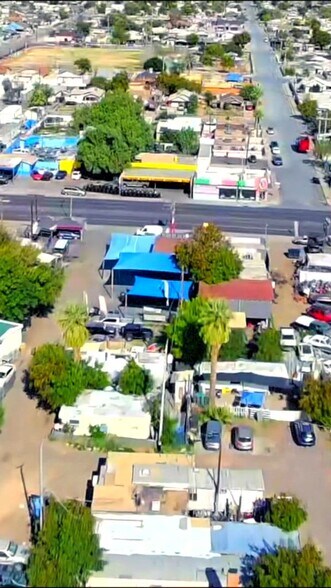 2735 W Van Buren St, Phoenix, AZ à vendre - Vidéo sur l’inscription commerciale - Image 2 de 22