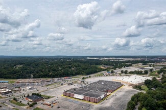 More details for 7201 Aaron Aronov Dr, Fairfield, AL - Retail for Lease