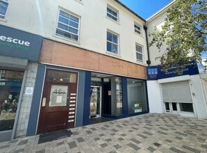 46 High St, Littlehampton à louer Photo du bâtiment- Image 1 de 3