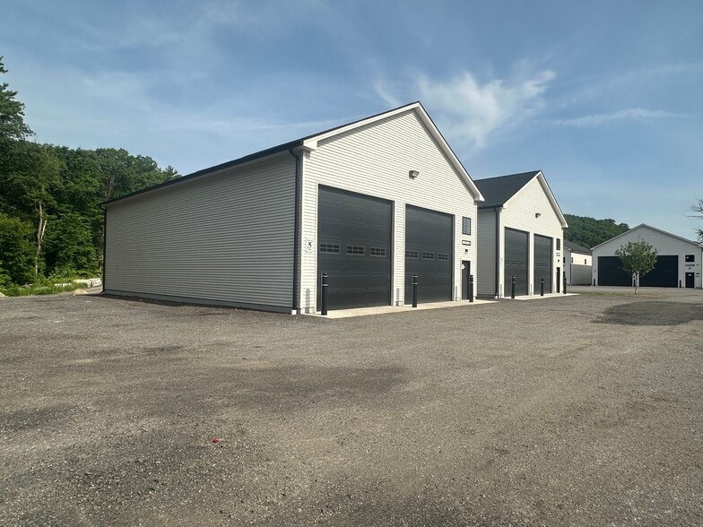 169 Norwich Rd, Plainfield, CT for sale - Building Photo - Image 2 of 9